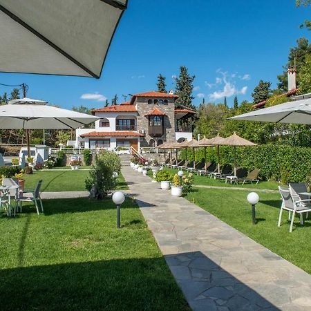 Georgalas Sun Beach Rooms Nea Kallikrateia Bagian luar foto