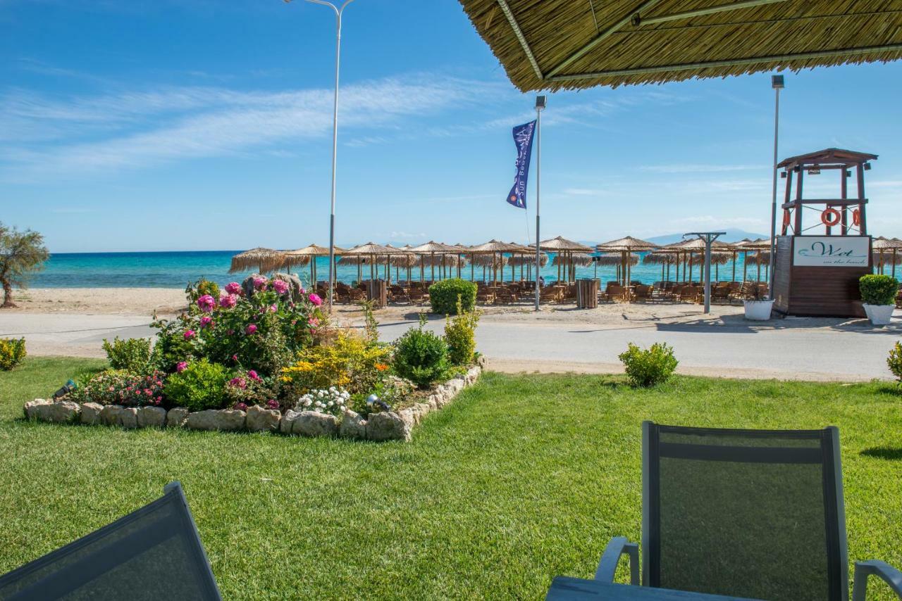 Georgalas Sun Beach Rooms Nea Kallikrateia Bagian luar foto